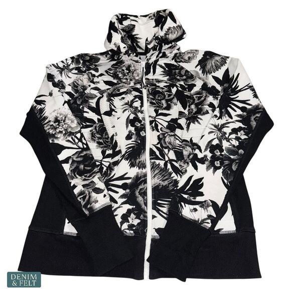 Lululemon Calm & Cozy Jacket Brisk Bloom Black White Cotton Fleece Sz 8 ~ RARE!! - Picture 10 of 16